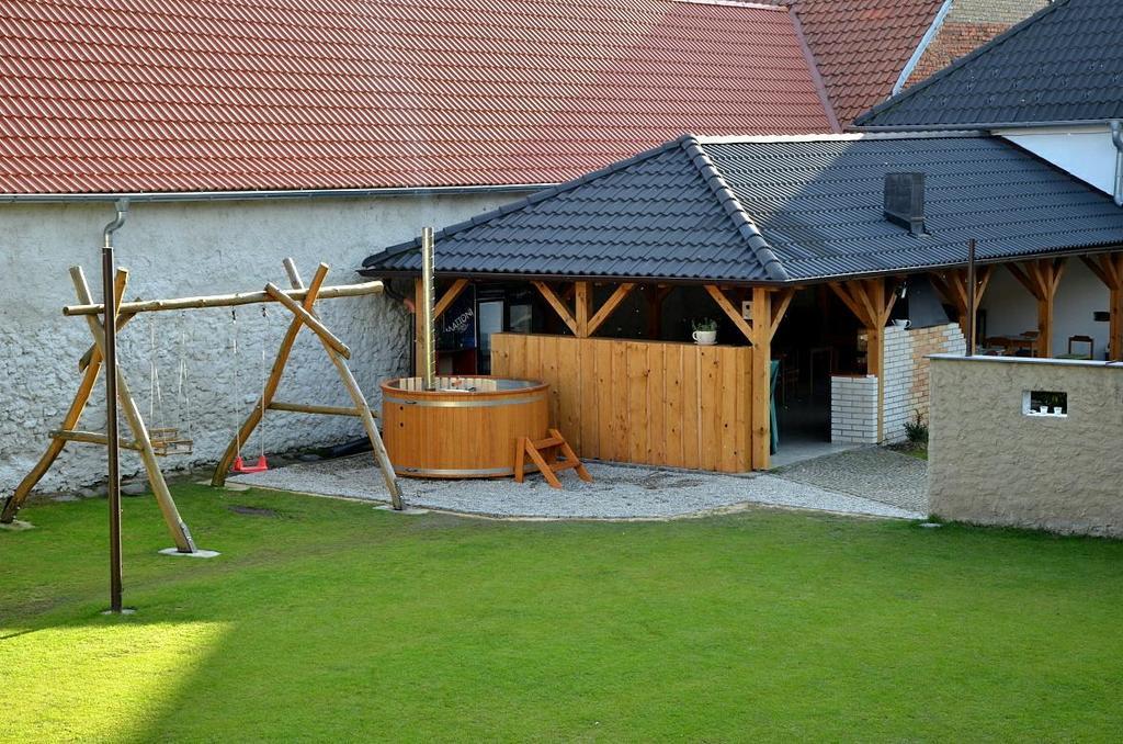Statek 3 - Wellness & Spa Hotel Hluboká nad Vltavou Exterior foto
