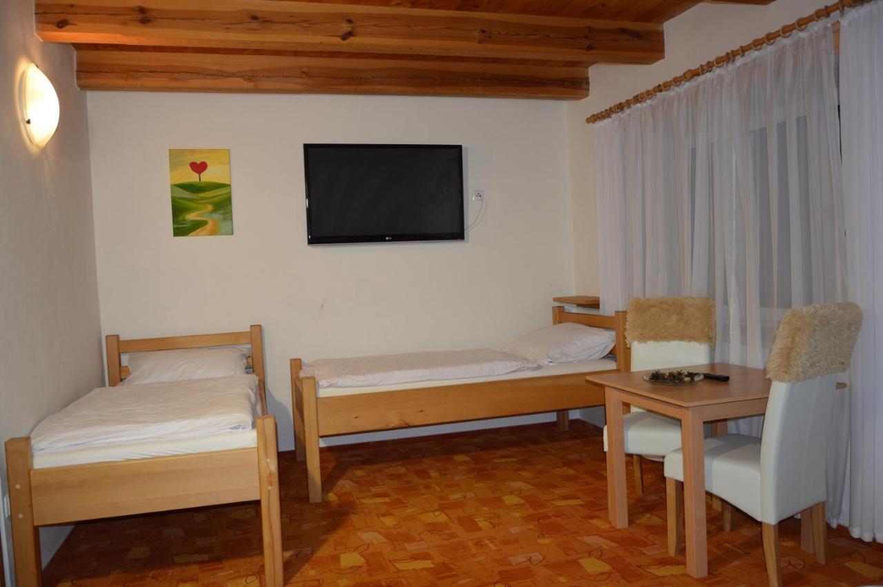 Statek 3 - Wellness & Spa Hotel Hluboká nad Vltavou Exterior foto