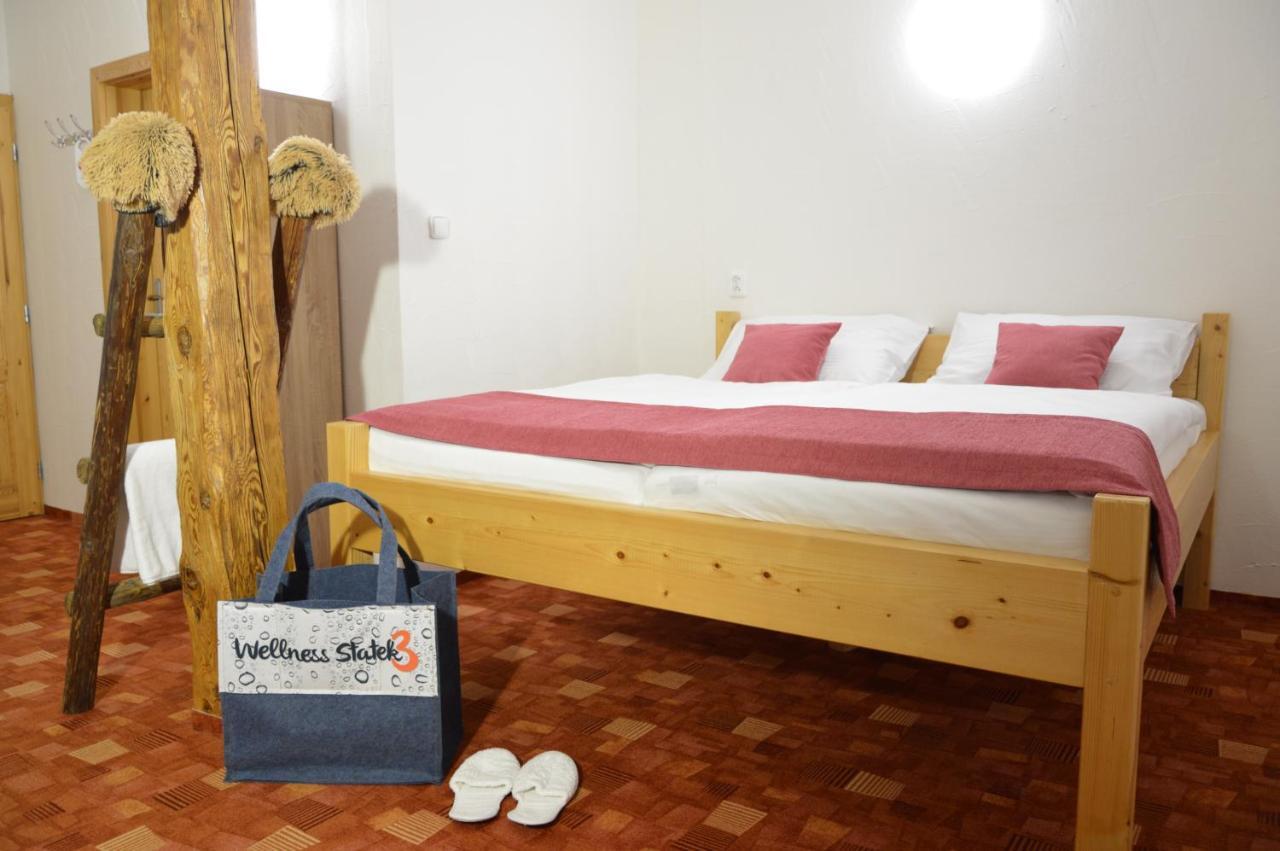 Statek 3 - Wellness & Spa Hotel Hluboká nad Vltavou Exterior foto