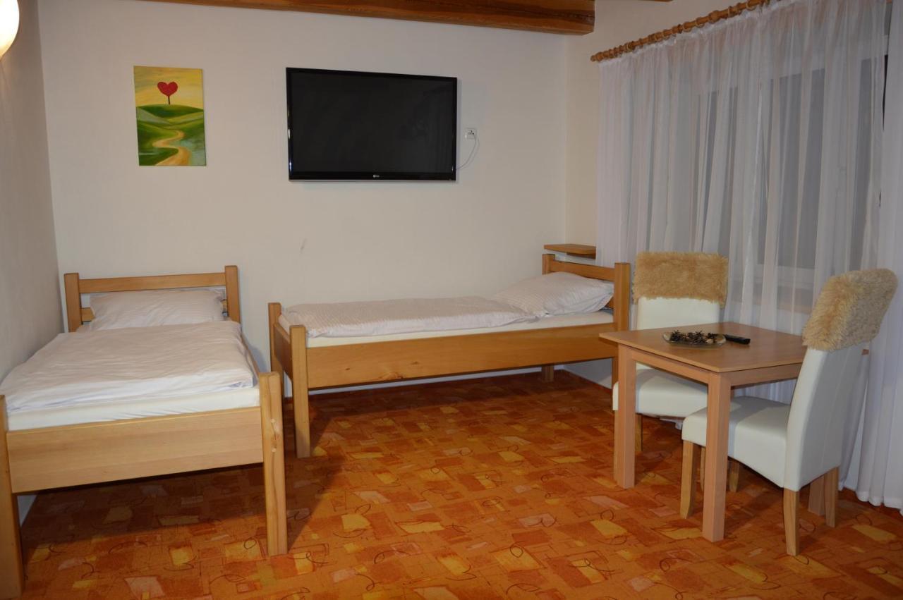 Statek 3 - Wellness & Spa Hotel Hluboká nad Vltavou Exterior foto